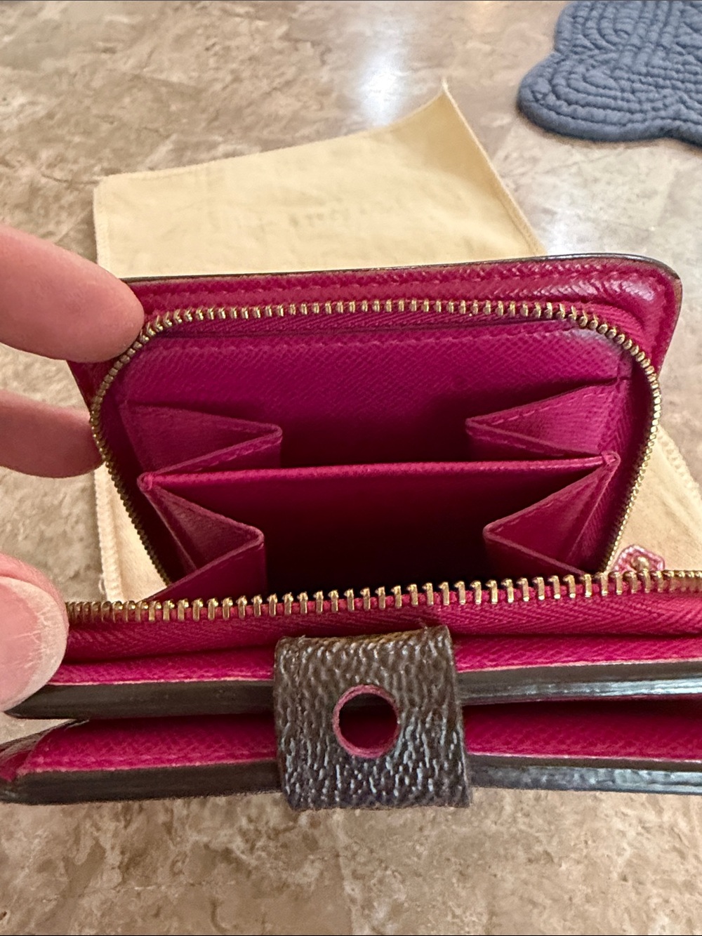 Louis Vuitton Auth Monogramed Perforated Compact Zipper Fuschia wallet /dustbag - Picture 11 of 17